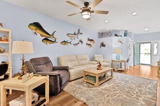325 Hawthorne Ln in Vero Beach, FL - Building Photo - Building Photo
