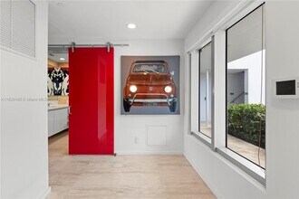 1491 Lincoln Terrace in Miami Beach, FL - Building Photo - Building Photo