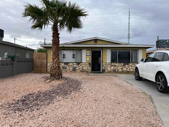 property at 1036 Miller Ave