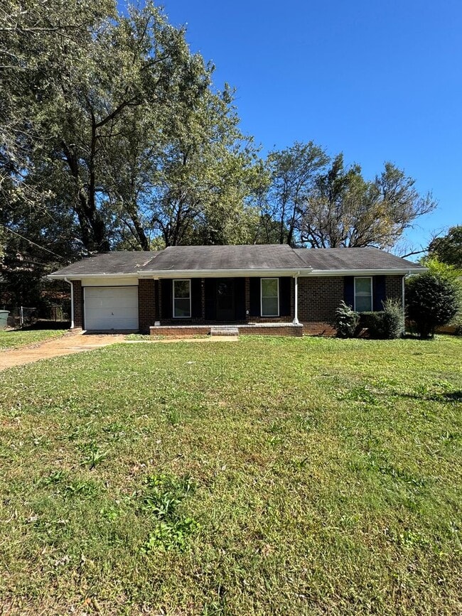 property at 3306 E Tucker Dr NW