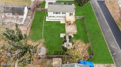 112 Manhattan St in Jackson Township, NJ - Building Photo - Building Photo