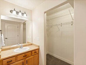 986 W 270 S in Pleasant Grove, UT - Building Photo - Building Photo