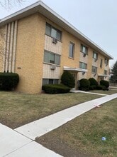 3049 N Harlem Ave in Chicago, IL - Building Photo - Building Photo