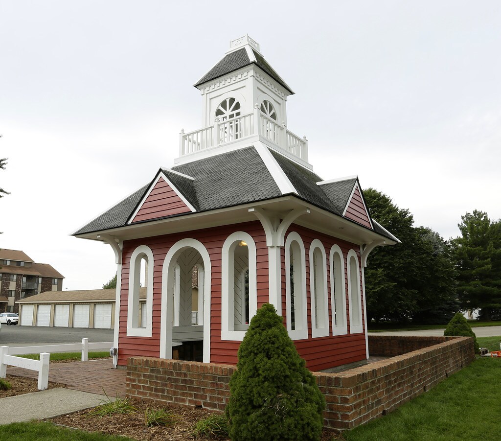 Wimbledon Apartments in Grandville, MI