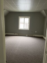 618 N 56th Ave W in Duluth, MN - Foto de edificio - Building Photo