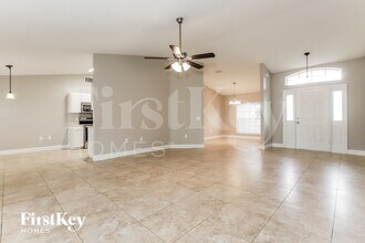 7938 Charleston Blvd in Lakeland, FL - Building Photo - Building Photo