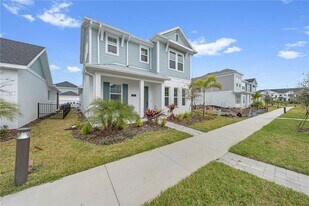 7267 Kodiak Ln in Sarasota, FL - Building Photo