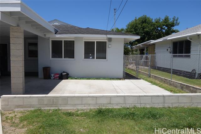 property at 425 Kalama St