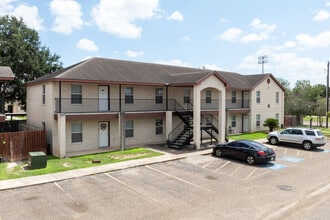 Rock Ridge in Edinburg, TX - Foto de edificio - Building Photo