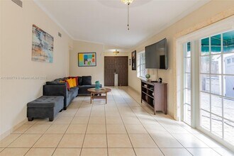 14590 SW 51st St in Miami, FL - Building Photo - Building Photo
