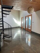 8777 N Lombard St in Portland, OR - Building Photo - Building Photo