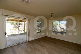 1339 W Camino Mesa Sonorense in Sahuarita, AZ - Building Photo - Building Photo