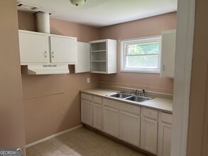 3547 Travis Blvd in Macon, GA - Building Photo - Building Photo