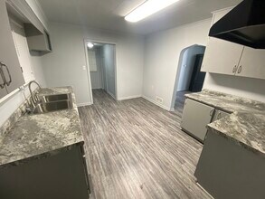 215 Warrington Ave in Danville, IL - Building Photo - Building Photo
