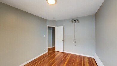 4A Weld Ave, Unit 1 in Boston, MA - Building Photo - Building Photo