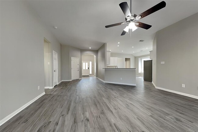 18011 Cabin Green Ct in Humble, TX - Building Photo - Building Photo