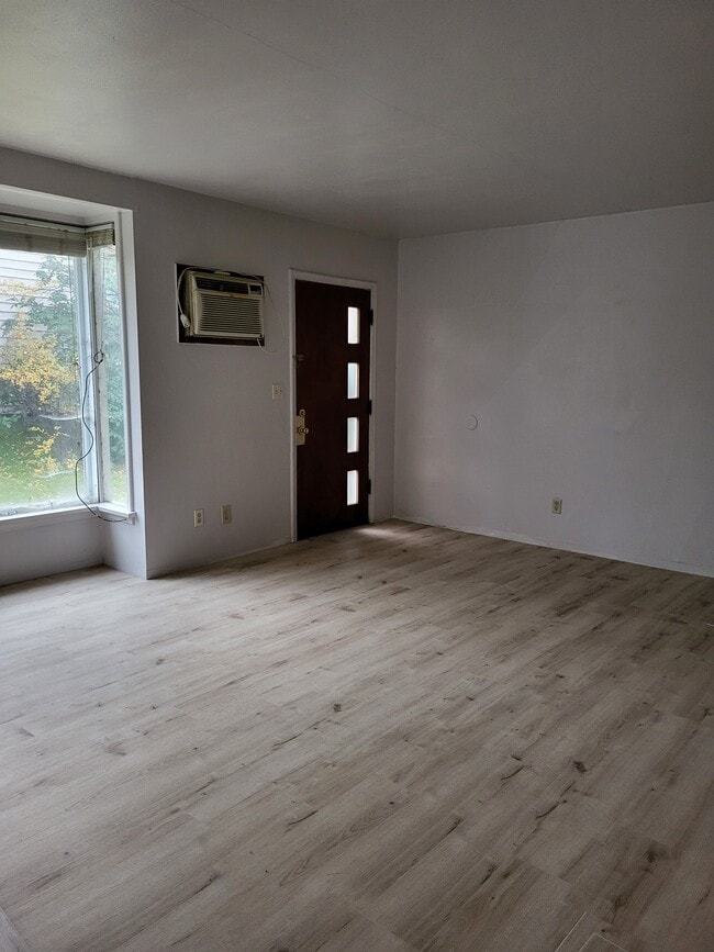 309 6th Ave, Unit B in Lewiston, ID - Building Photo - Building Photo