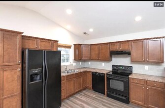 3221 Tiburon Way in Lexington, KY - Building Photo - Building Photo