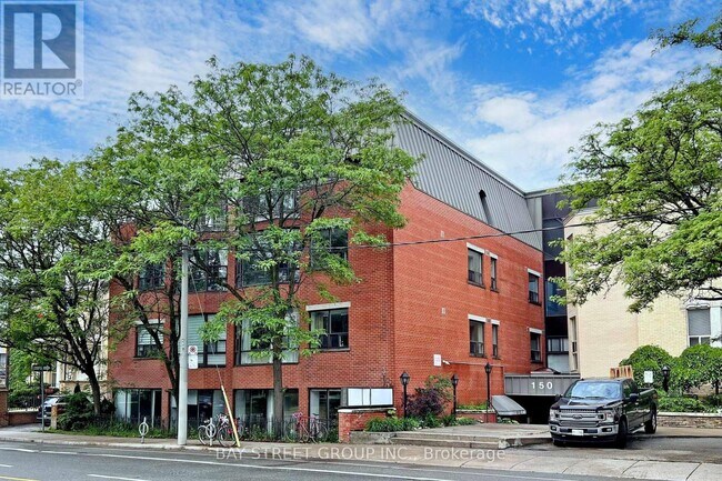 150-150 Beverley St