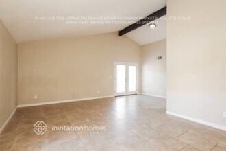 6525 W Vogel Ave in Glendale, AZ - Building Photo - Building Photo