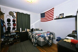 31 S Crescent Circuit in Boston, MA - Building Photo - Building Photo