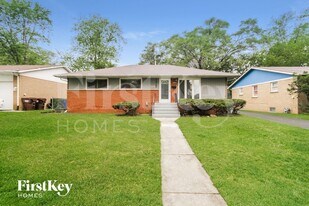 22728 Ridgeway Ave in Richton Park, IL - Building Photo