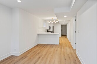 3605 N Bell Ave in Chicago, IL - Building Photo - Building Photo