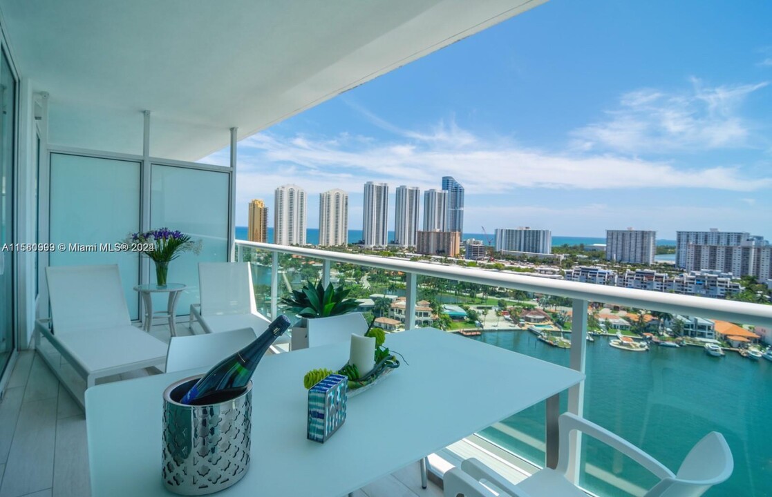 400 Sunny Isles Blvd, Unit 1805 in Sunny Isles Beach, FL - Foto de edificio