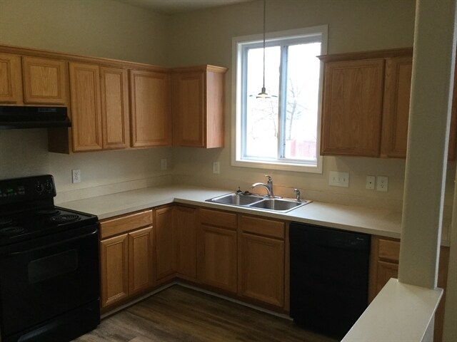 9815 Waltham Ct in Charlotte, NC - Building Photo - Building Photo