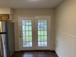 105 Reno St in Emory, TX - Building Photo - Building Photo