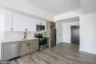 1420 Point Breeze Ave in Philadelphia, PA - Building Photo