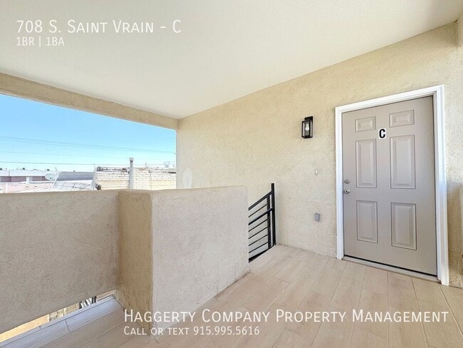708 St Vrain St in El Paso, TX - Building Photo - Building Photo