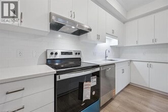 61 REVERIE Wy in Kitchener, ON - Building Photo - Building Photo