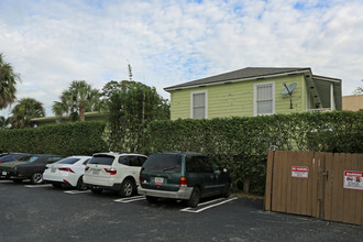 1713 Florida Ave in West Palm Beach, FL - Building Photo - Building Photo