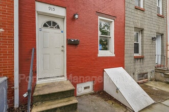 915 W Lombard St in Baltimore, MD - Building Photo - Building Photo