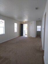 1077 Berkeley Dr in Kissimmee, FL - Building Photo - Building Photo
