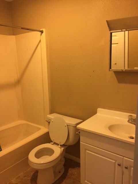 1509 Trigg Ln-Unit -308 in Wichita Falls, TX - Building Photo - Building Photo