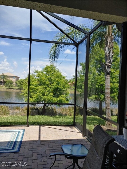11620 Meadowrun Cir in Ft. Myers, FL - Building Photo