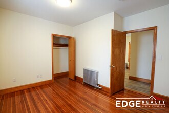 12 Montcalm Ave, Unit 2 in Boston, MA - Foto de edificio - Building Photo