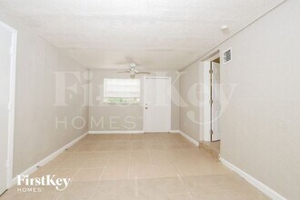 3196 N Seacrest Blvd in Boynton Beach, FL - Building Photo - Building Photo