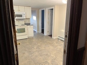 198 Pine St, Unit 198 A PINE STREET in Attleboro, MA - Building Photo - Building Photo