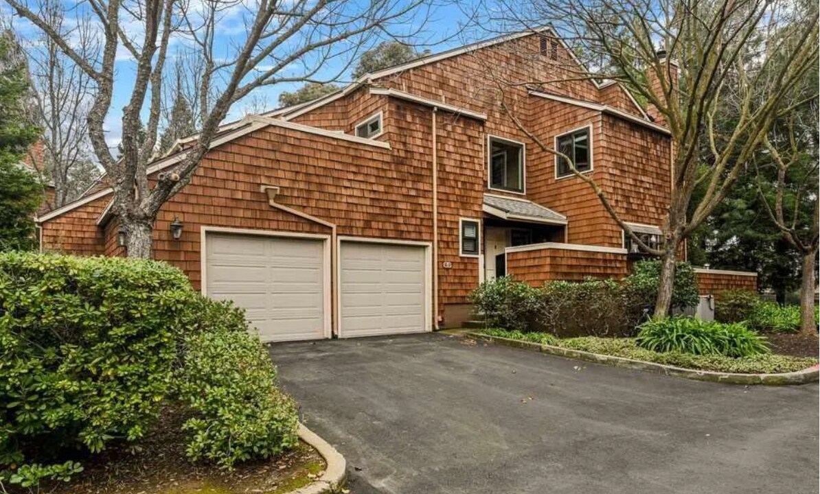 7 Harwich Walk in Pleasant Hill, CA - Building Photo