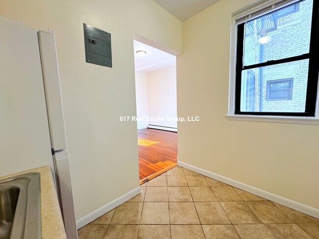 60 Brighton Ave in Boston, MA - Building Photo - Building Photo