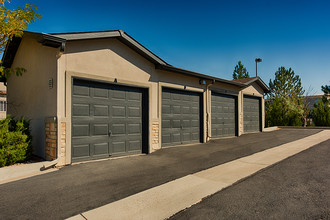 Summerfield Condominiums in Aurora, CO - Building Photo - Building Photo