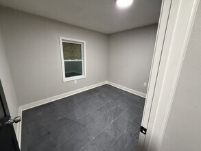 2379 Saratoga Ave in Memphis, TN - Building Photo - Building Photo