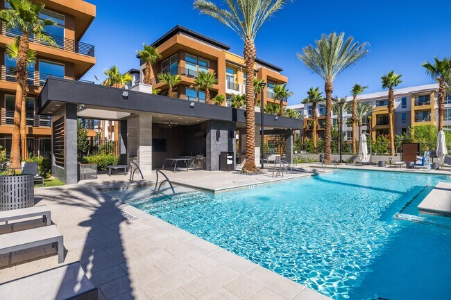 Aspire at Flamingo Grand