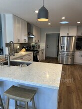 6051 Bounty St in San Diego, CA - Building Photo - Building Photo