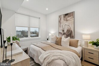 30 W Allens Ln, Unit 309 in Philadelphia, PA - Building Photo - Building Photo