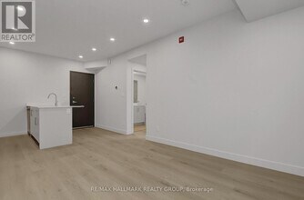 137 Marquette Ave in Ottawa, ON - Building Photo - Building Photo