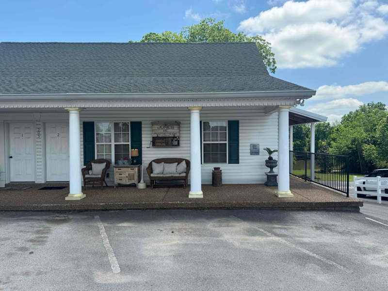 505 S Cannon Blvd in Shelbyville, TN - Building Photo